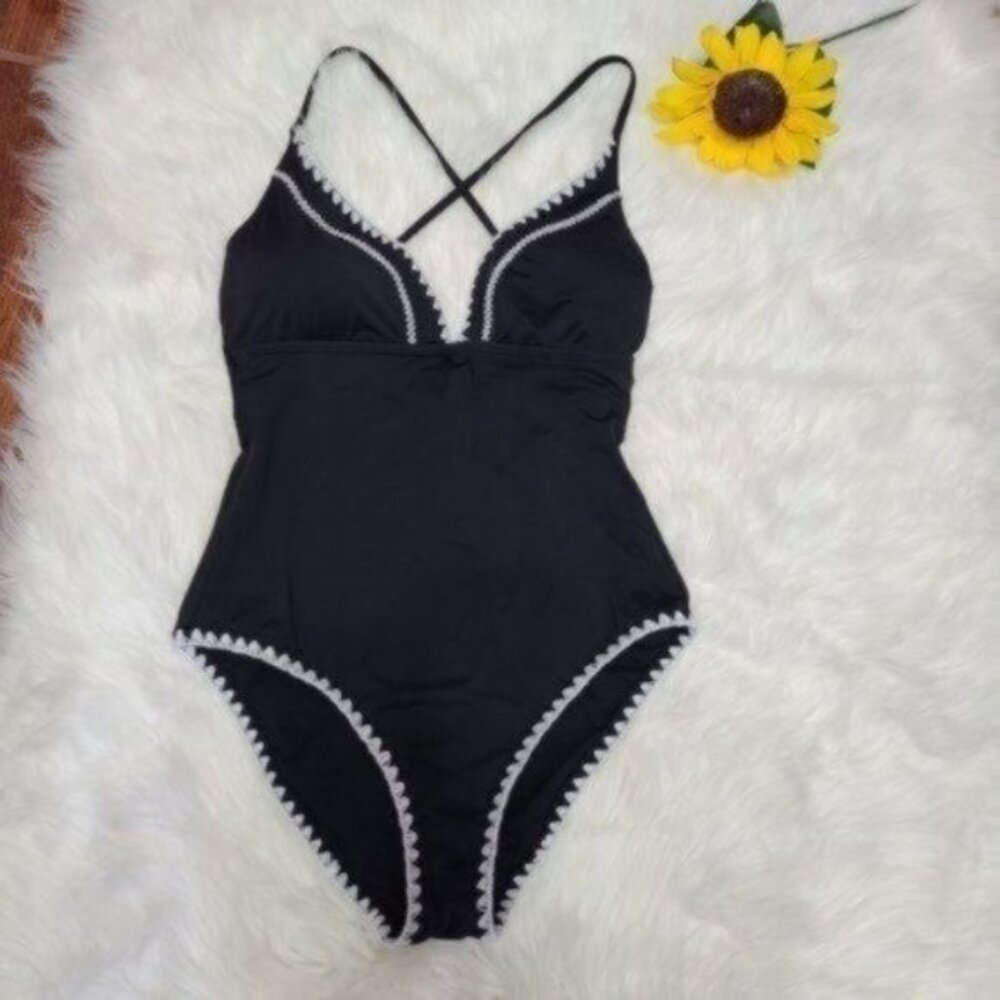 Bar III Women's black/White One-Piece Swimsuit Size L - Picture 2 of 12
